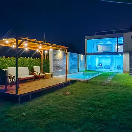 Casa De Playa Con Piscina Villa Ancon Kültér fotó