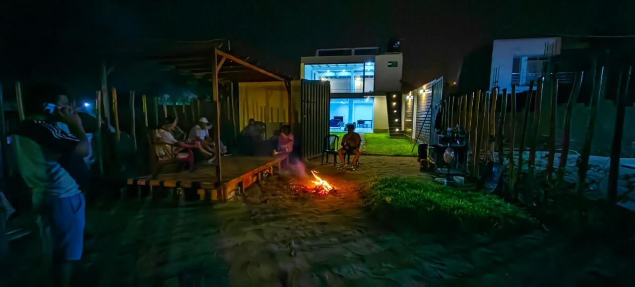 Casa De Playa Con Piscina Villa Ancon Kültér fotó